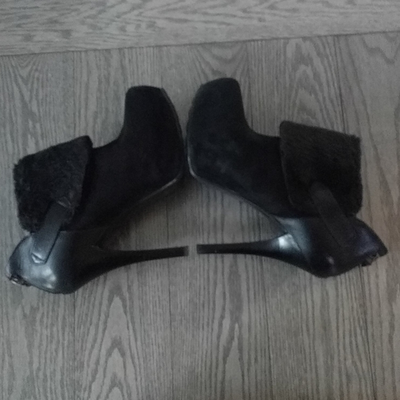 Beautiful heels by Guess🌟🌟🌟🍀🍀🍀 - Picture 6 of 16